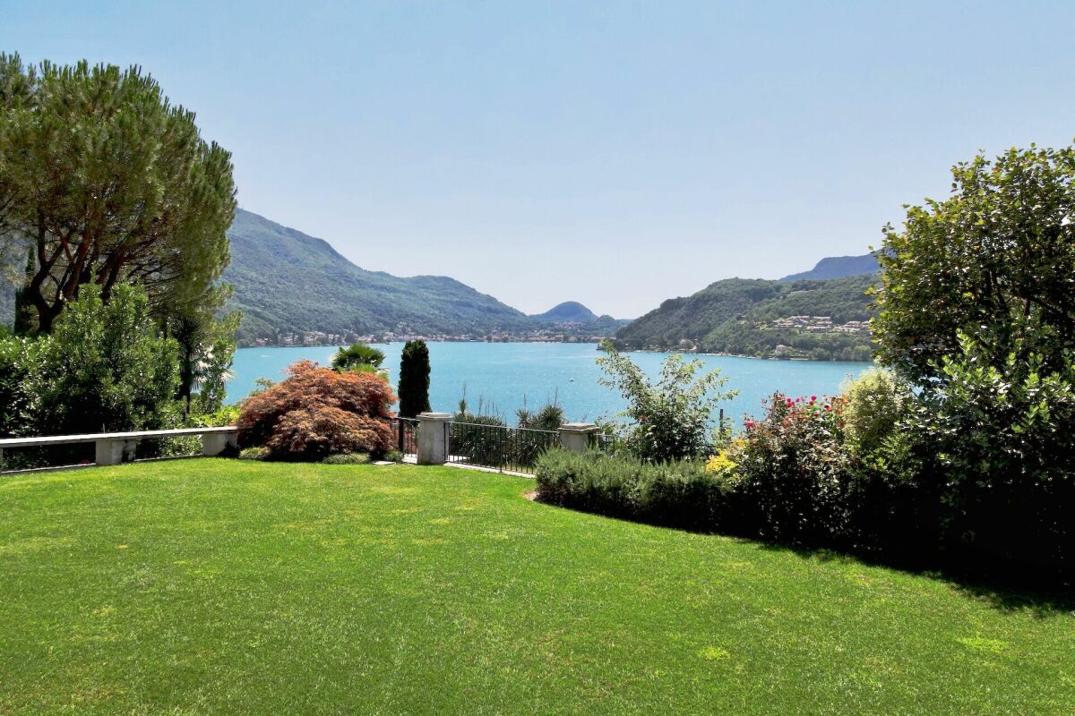 Beautiful villa with stunning views