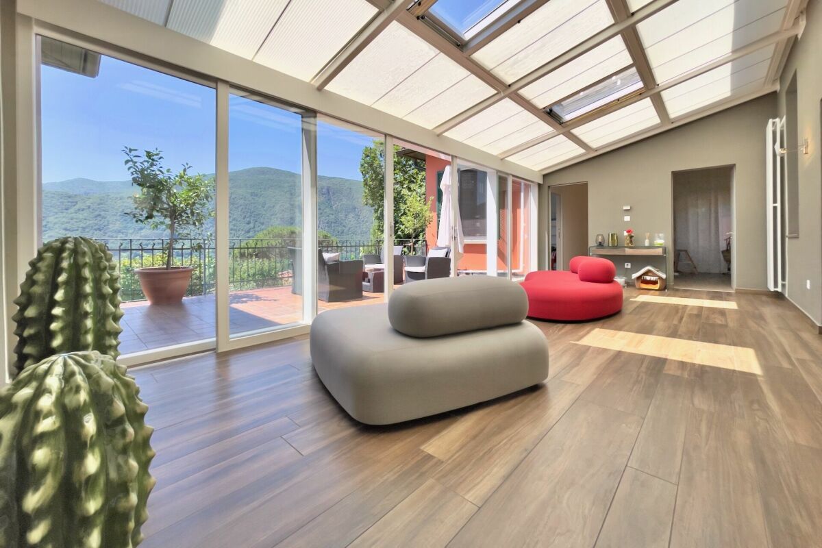 Beautiful villa with stunning views