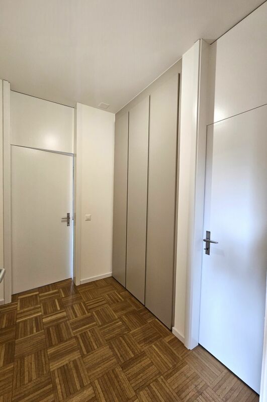 3.5 locali in zona strategica