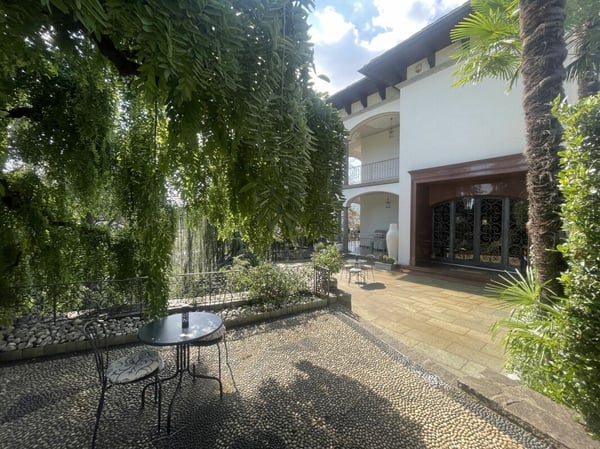 Stupenda Villa d'epoca ristrutturata con terreno edificabile 2