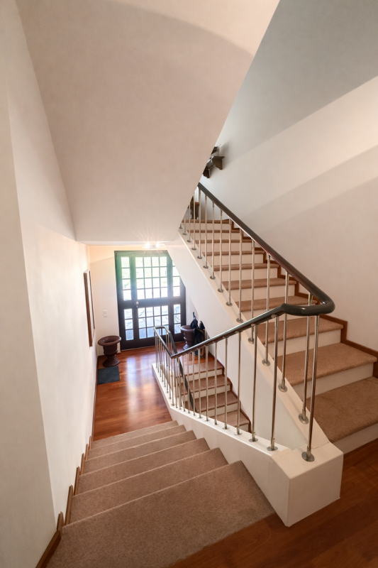 Prestigious apartmente surroundend by greenery