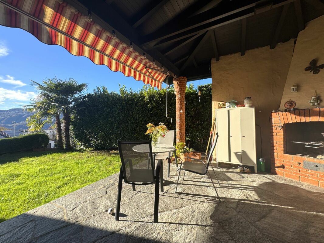Bella casa unifamiliare con piscina