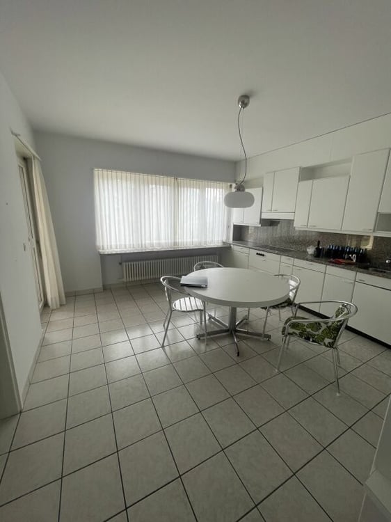 Villa con piscina e vista imprendibile 9