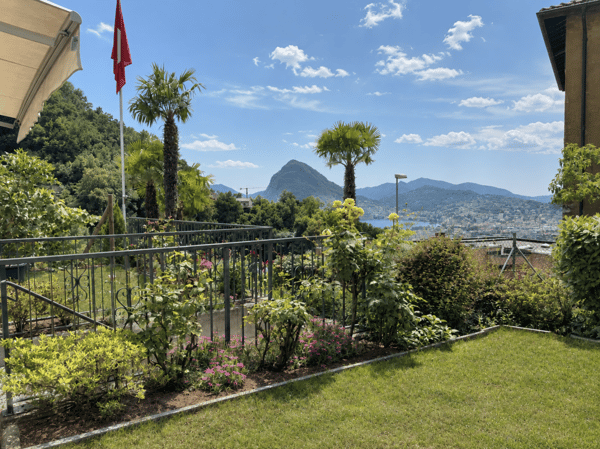 Casa indipendente con vista sul lago 1