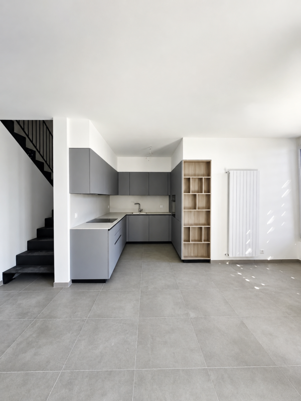 Nuovo 4.5 locali duplex con balcone