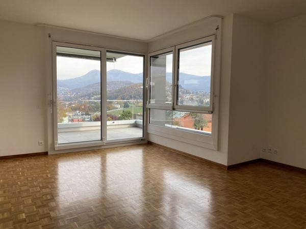 3.5 locali con ampio balcone 2