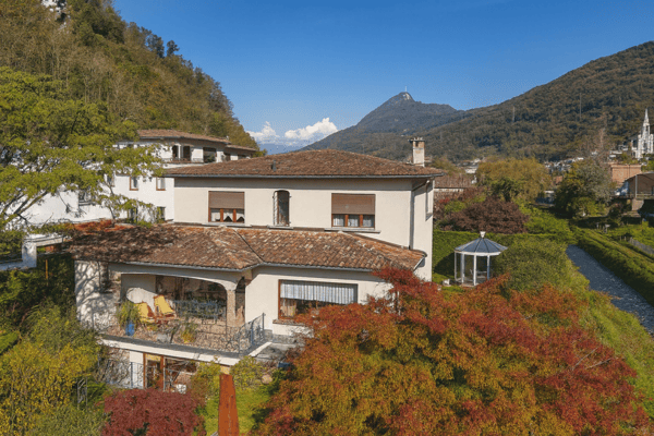 Bellissima casa unifamiliare a due passi dal lago