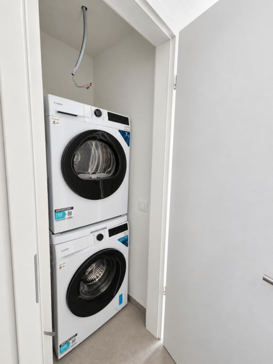 4.5 locali ristrutturati in zona residenziale 9