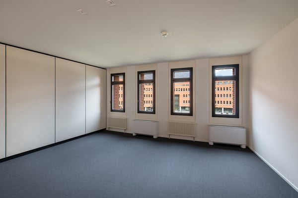 Uffici di varie metrature, frazionabile, in sede funzionale e prestigiosa 8