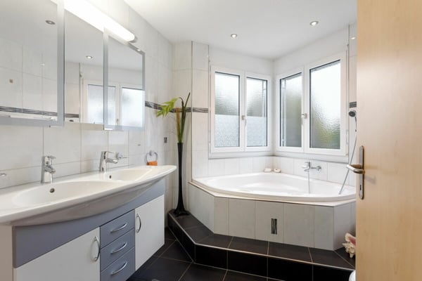 Henggart - the place to be! 8