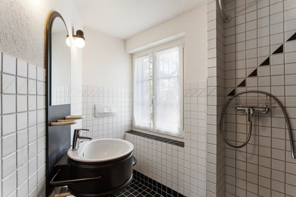 Liebe zum Detail! Schmuckstück mit Charme, Ecken und Kanten. 7