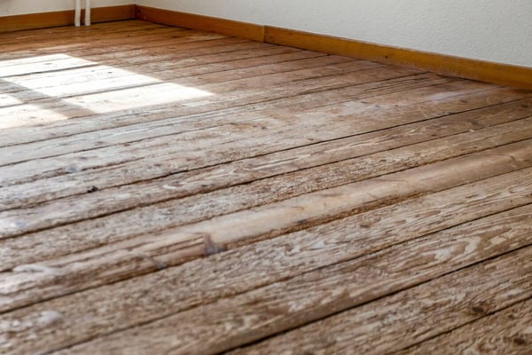 Liebe zum Detail! Schmuckstück mit Charme, Ecken und Kanten. 15