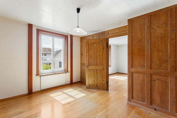 Liebe zum Detail! Schmuckstück mit Charme, Ecken und Kanten. 3