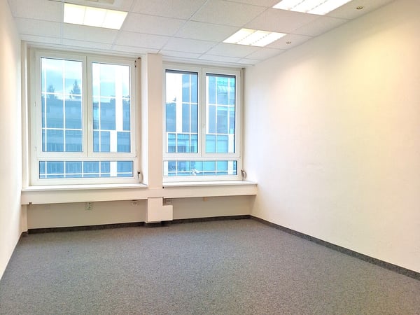 Nähe Bahnhof: Büro-/Gewerberäume mit 21 bis 232 Quadratmeter 5