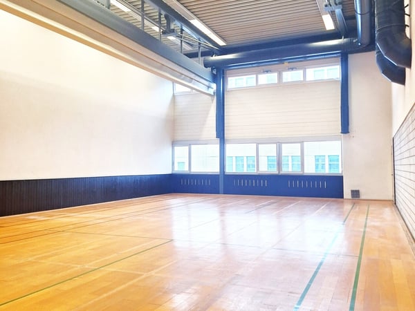 Büro- und Gewerbeliegenschaft mit Aufstockungspotenzial im Kägen 11