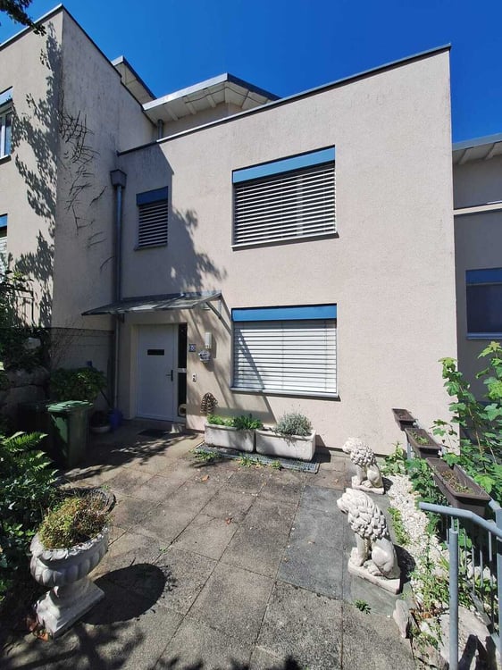 1-Zimmer-Einfamilienhaus mit traumhafter Aussicht 1