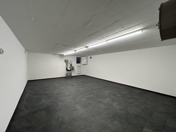 Lagerraum in Zürich-Schwamendingen zu vermieten 2