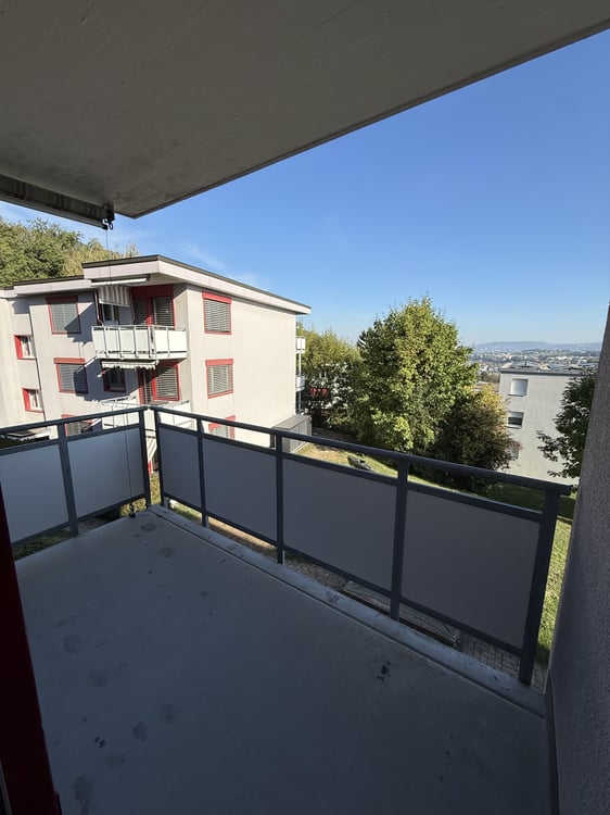 Charmante 2.5 Zimmerwohnung in Adliswil zu vermieten! 11
