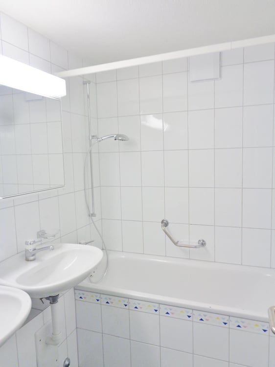 Charmante 2.5 Zimmerwohnung in Adliswil zu vermieten! 8