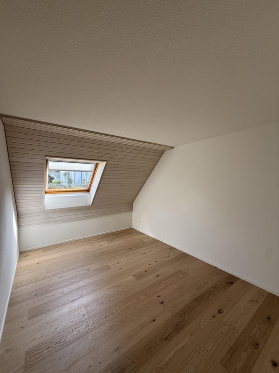 3.5 Zimmerwohnung in Winkel 10