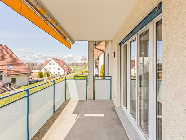 3.5 Zimmerwohnung in Winkel 8
