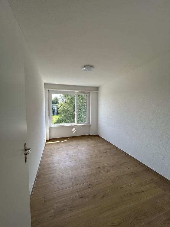 5.5 Zimmerwohnung in Effretikon, 4. OG links 9