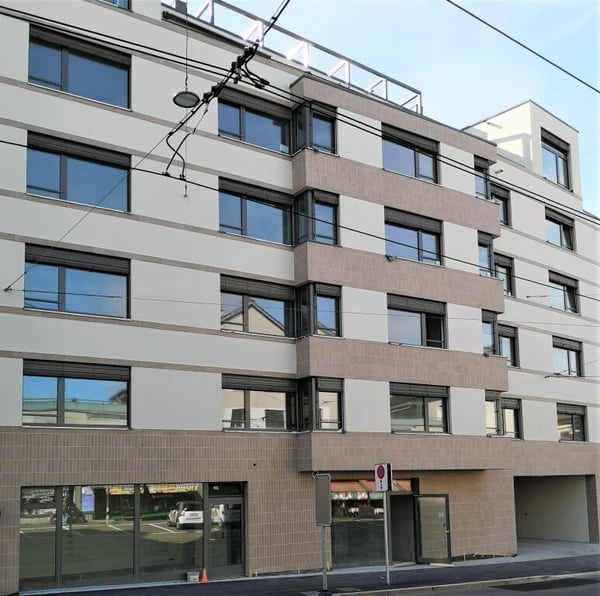 UN-Einstellplatz in 8050 Zürich 2