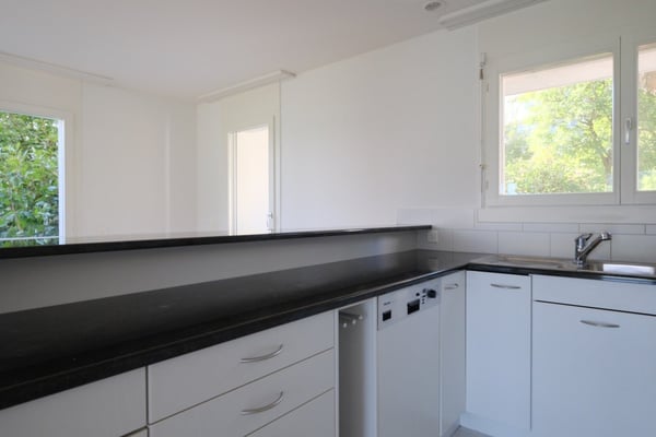 Sonnige 3.5-Zimmer-Wohnung mit herrlicher Weitsicht auf der Forch, Küsnacht 8