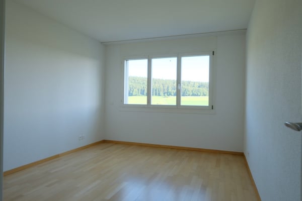 Sonnige 3.5-Zimmer-Wohnung mit herrlicher Weitsicht auf der Forch, Küsnacht 12