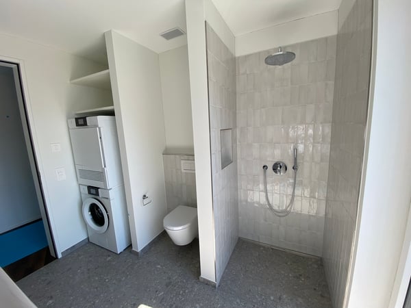 Hochwertige, moderne 3.5 Zimmerwohnung mit Balkon an zentraler Lage 7