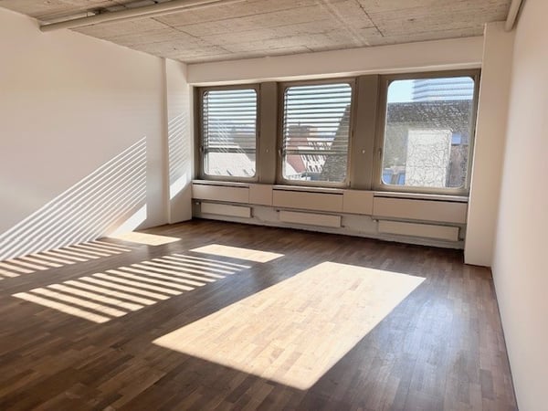 270 m2 Bürofläche im Kreis 5 5