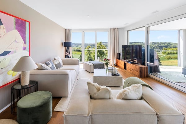 Exklusive 3.5-Zimmer-Wohnung mit unverbaubarer Weitsicht und sonniger Loggia in Uitikon 5