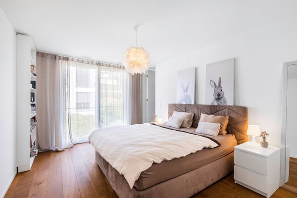 Exklusive 3.5-Zimmer-Wohnung mit unverbaubarer Weitsicht und sonniger Loggia in Uitikon 4