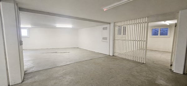 Attraktive Büro- und Gewerbefläche mit Lager und 5 Kundenparkplätzen an zentraler Lage 6