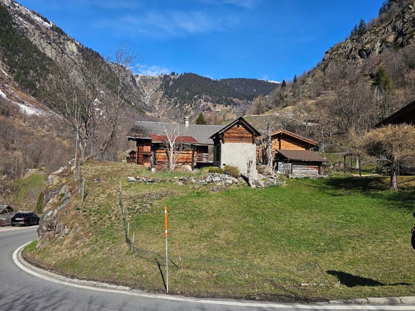 Charmante 1-Zimmer-Wohnung an idyllischer Berglage 3