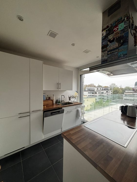Moderne 4.5-Zimmer-Wohnung mit zwei Terrassen in Zürich 8057 5