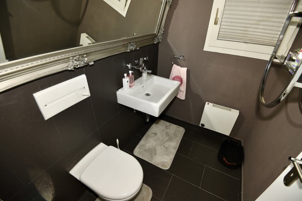 Nachmieter für voll eingerichtete Büro-/ Praxisräumlichkeit gesucht 10