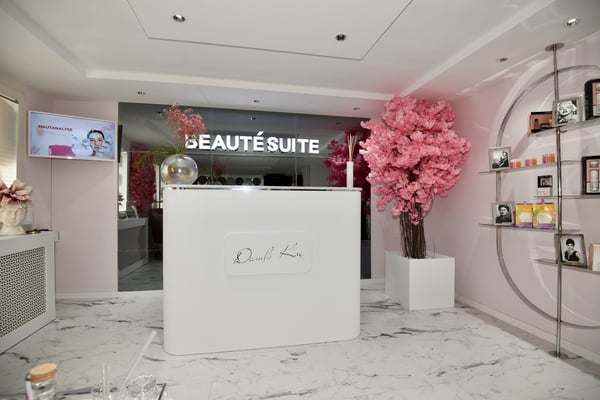 Nachmieter für voll eingerichtete Büro-/ Praxisräumlichkeit gesucht 3