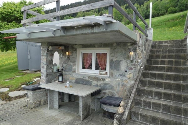 2½-Zimmer-Wohnung im Nebengeschoss 10