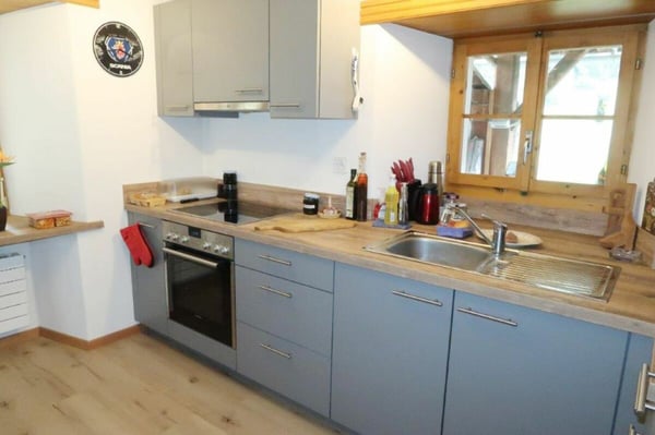 Zweifamilienhaus mit 2½-Zimmer-Wohnung und 3½-Zimmer-Wohnung 8