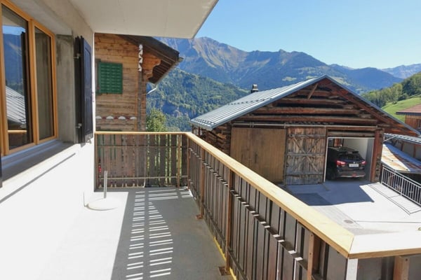 Zweifamilienhaus mit zwei 3½-Zimmer-Wohnungen, Wohnung Nr. 1 5