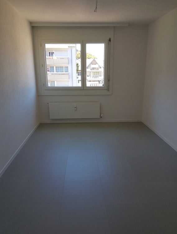 Helle 4.5-Zimmer-Wohnung mit Balkon und Bergpanorama in Oberurnen 5