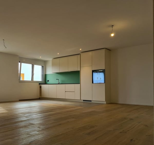 Moderne 3.5-Zimmer-Neubauwohnung mit Balkon in Gommiswald 2