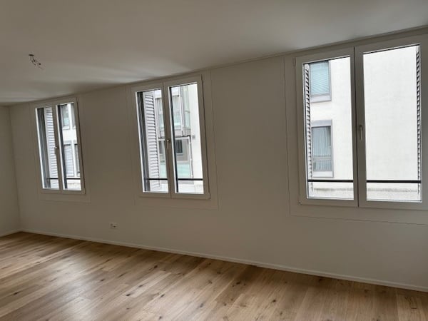 Helle 3.5-Zimmer-Wohnung mit Balkon an zentraler Lage in Glarus inkl. Parkplatz 6