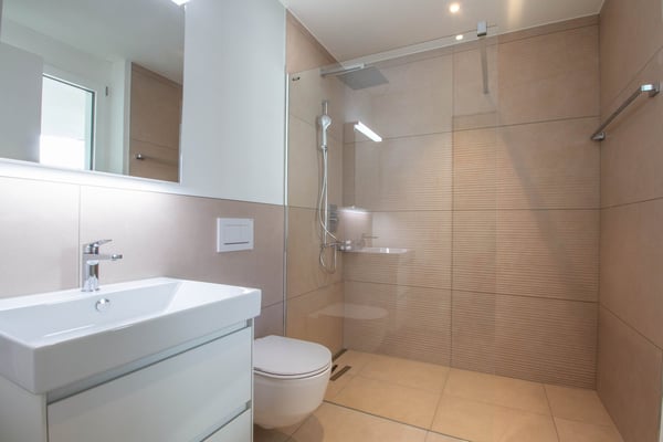 Erstvermietung einer exklusiven 5-Zimmer-Maisonettewohnung in Kaltbrunn 12