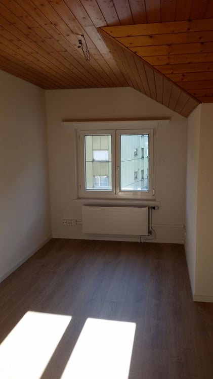 Charmantes Doppeleinfamilienhaus mit Garten 6