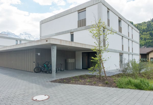 Exklusive Familienwohnung in der Überbauung Rastenhoschet