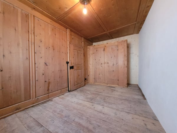 Renovierte 3.5-Zimmer-Wohnung in Sta. Maria 5