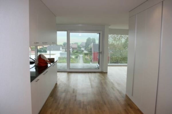 Exklusive, sonnige Attikawohnung mit umlaufender Terrasse und Seesicht 11