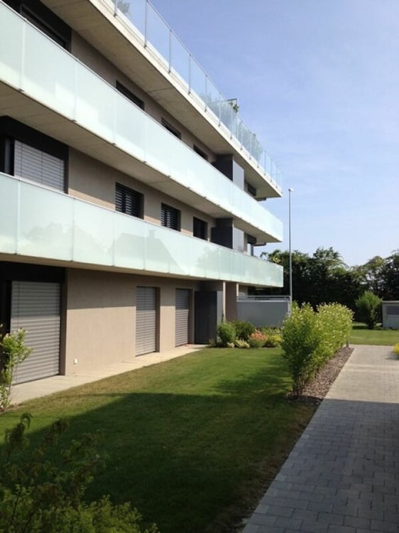 Exklusive, sonnige Attikawohnung mit umlaufender Terrasse und Seesicht 3